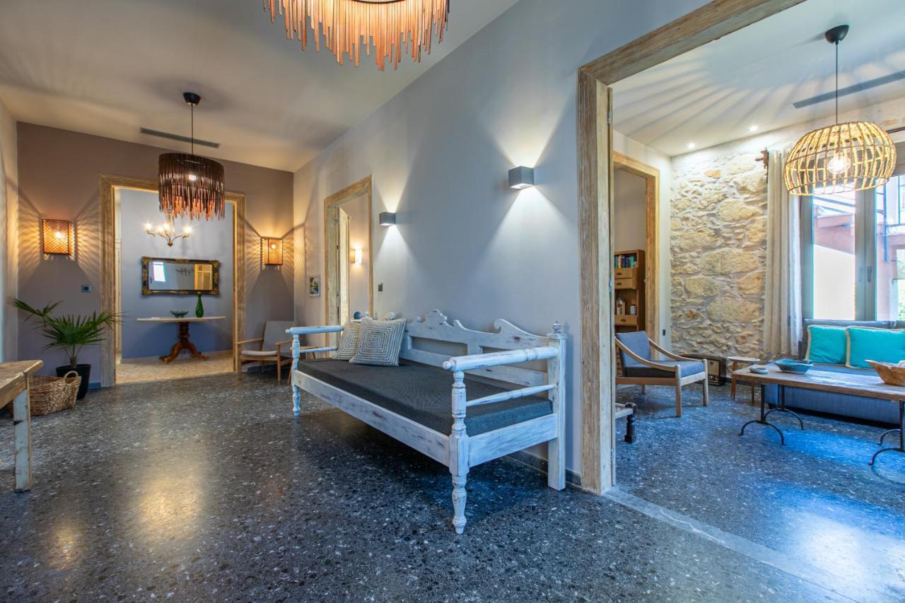 Casa Di Batsi Chrissi Akti Chania Exterior foto